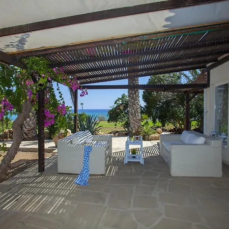 Napa Beachfront Villa Ajía Nápa